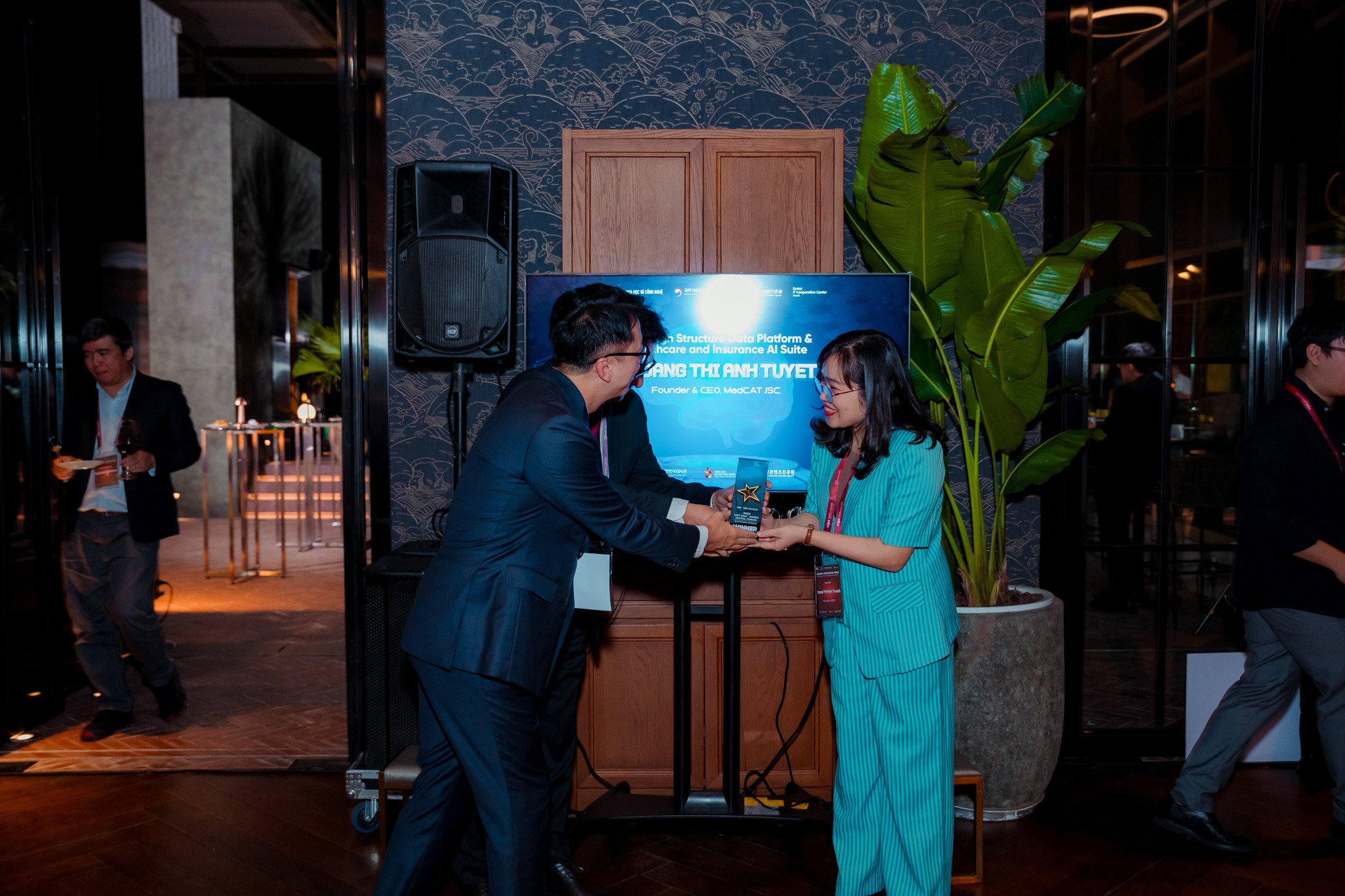 Hành trình Tự hào tại Tuần lễ số quốc tế Việt Nam 2025: MedCAT – Công nghệ Chiến lược, Khởi nguồn Tự chủ